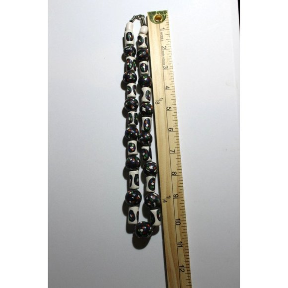 Vintage Hand Painted Folk Art Ethnic Chunky Clay Bead Silver Tone 20"‎ Necklace - Picture 4 of 4